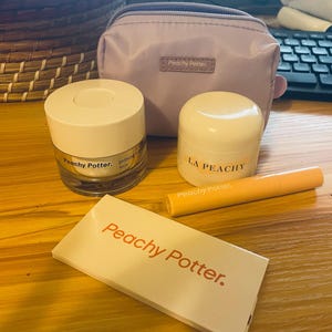Pati added a photo of their purchase