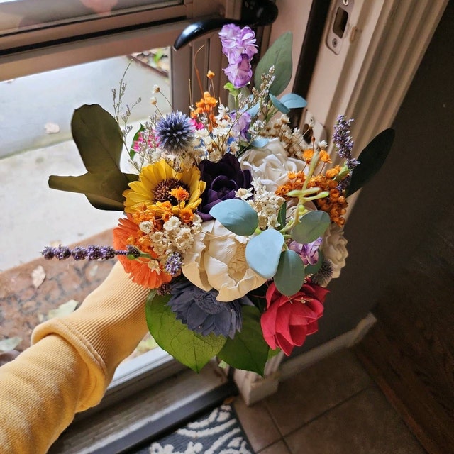 How to Preserve Your Wedding Bouquet After Your Wedding – Sola Wood Flowers