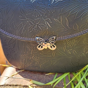 Leanne added a photo of their purchase