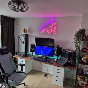 Sjoerd added a photo of their purchase