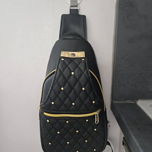 Véronique added a photo of their purchase