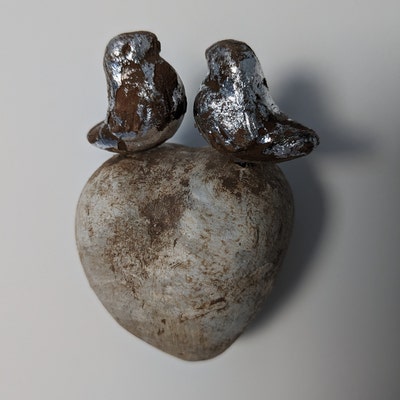 COEUR EX VOTO VITAL ARGILE ROSE J'AI VU LA VIERGE – Tungstene CS