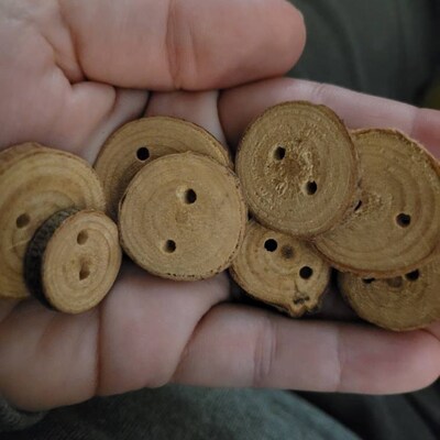 Rustic Wooden Buttons Set of 8 Buttons Rustic - Etsy
