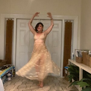 Lirika matoshi top star dress
