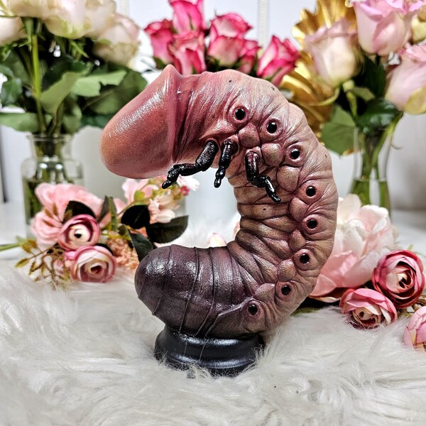 Humpty Dumpty, Creepy Horror Home Decor, Smiling Egg Sculpture - Etsy