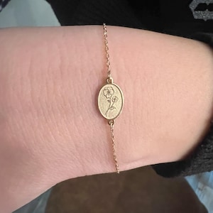 Ashlyn added a photo of their purchase