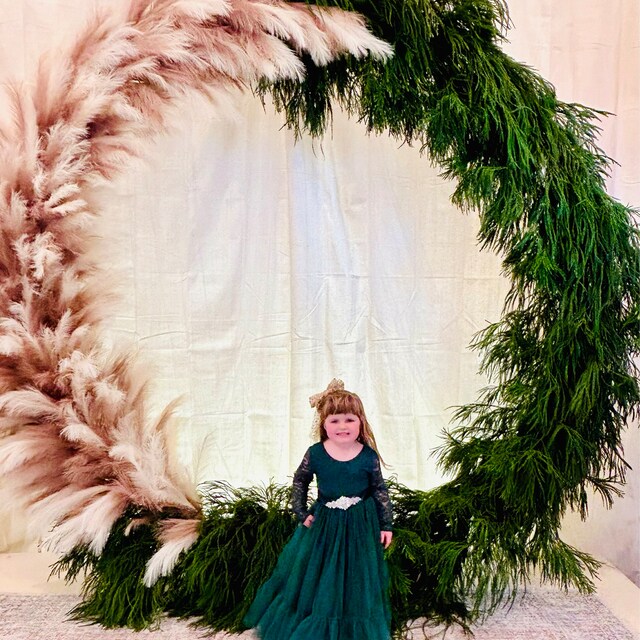 Hunter Green Long Sleeve Lace & Tulle Flower Girl Dress, Kids Dress for Boho Wedding, Girls Fancy Christmas Dress, Childrens Birthday Dress - Etsy Hunter Green Long Sleeve Lace & Tulle Flower Girl Dress, Kids Dress for Boho Wedding, Girls Fancy Christmas Dress, Childrens Birthday Dress - Etsy