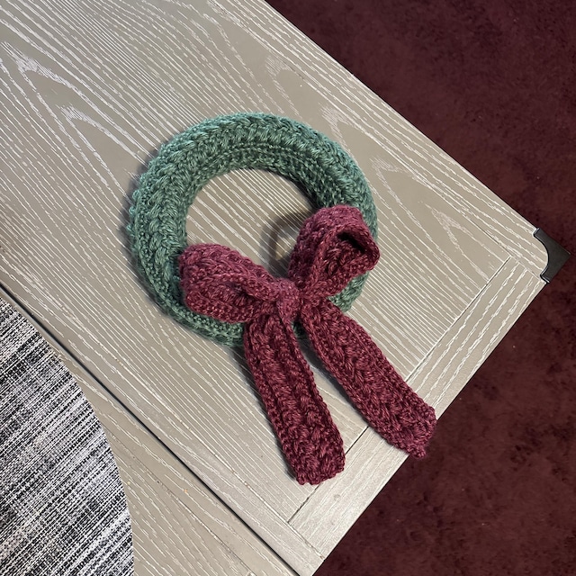 A customer's finished Wheat Stitch Wreaths Crochet Pattern in 4 Sizes