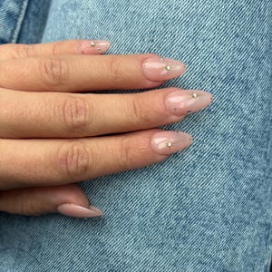 Ashleigh added a photo of their purchase