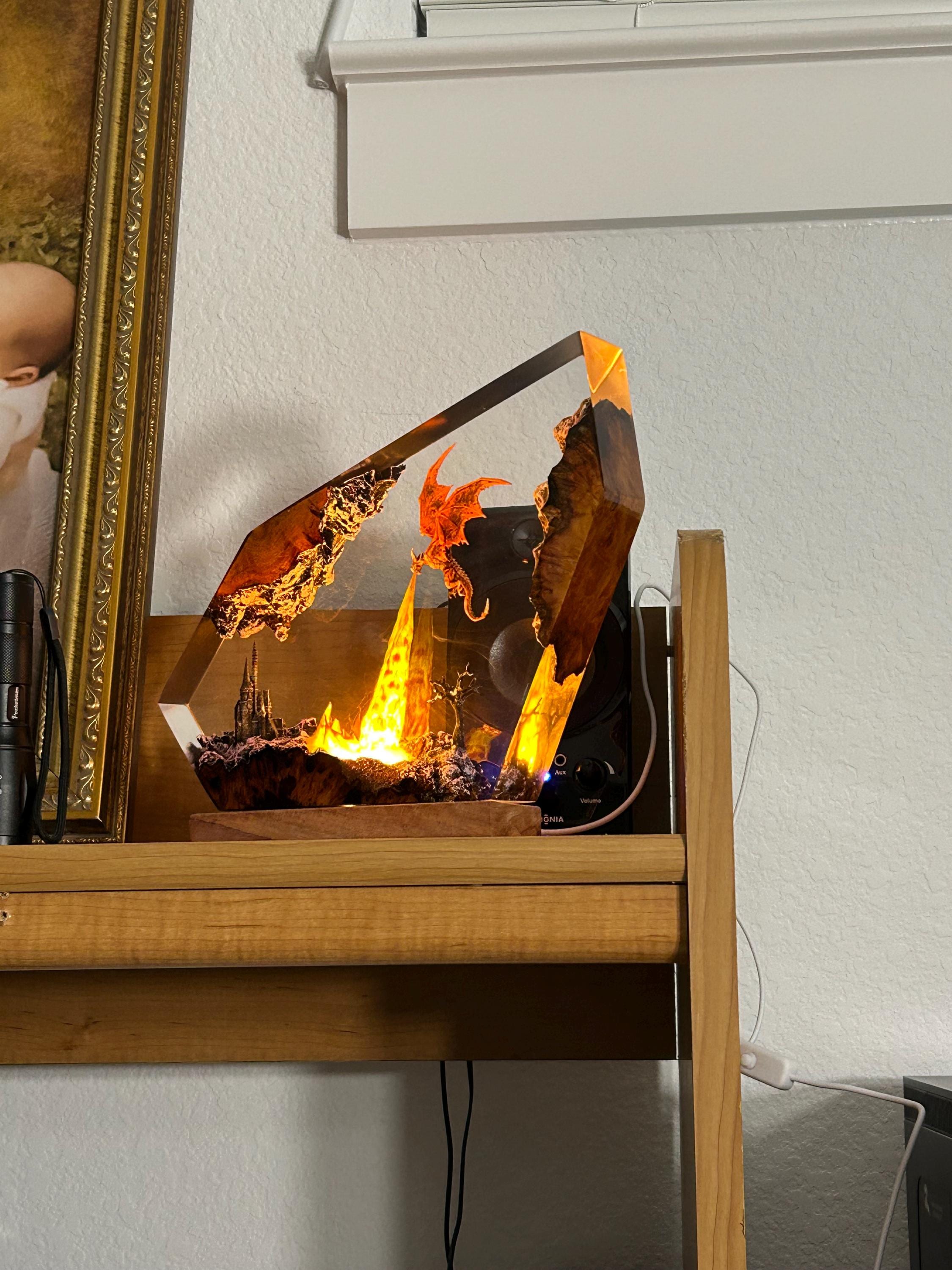Fire breath dragon resin lamp, resin art, dragon art,dragon statue,table lamp,gift for him, gaming decoration, dragon lamp as Halloween gift