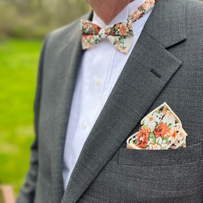 burgundy flower tie