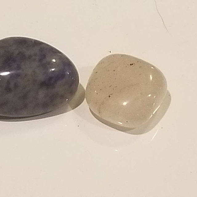 ブルー スポット ジャスパー タンブル ストーン - ブルー スポット