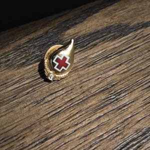 Shannon added a photo of their purchase