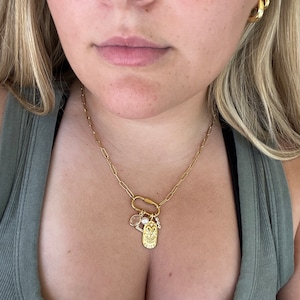 Lauryn added a photo of their purchase