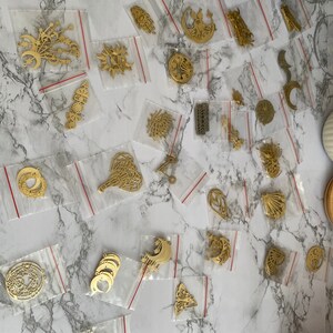 shakira added a photo of their purchase