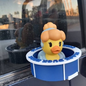 Rosalba added a photo of their purchase