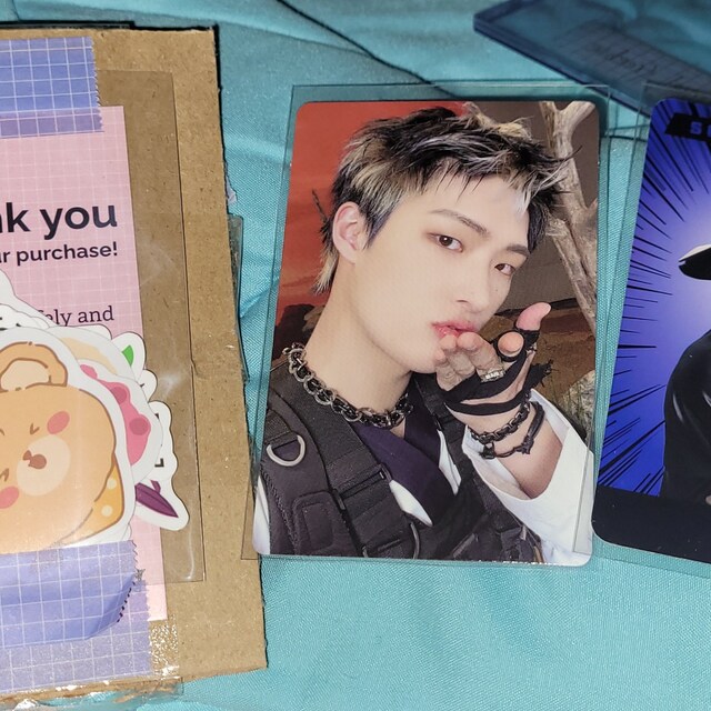 ATEEZ - ATEEZ hello82 EU Fansign トレカ ウヨン コンプ ATEEZ - ATEEZ hello82 EU Fansign トレカ ウヨン コンプの通販