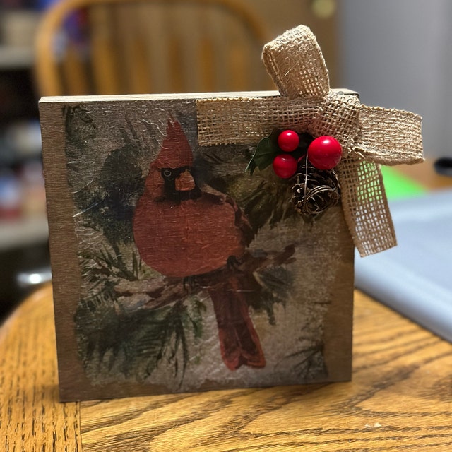 796) TWO Paper Luncheon Decoupage Art Craft Napkins - CHRISTMAS