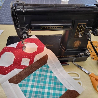 FANCY SCHMANCY Log Cabin Quilt Pattern Pdf Fat Quarter Friendly Etsy