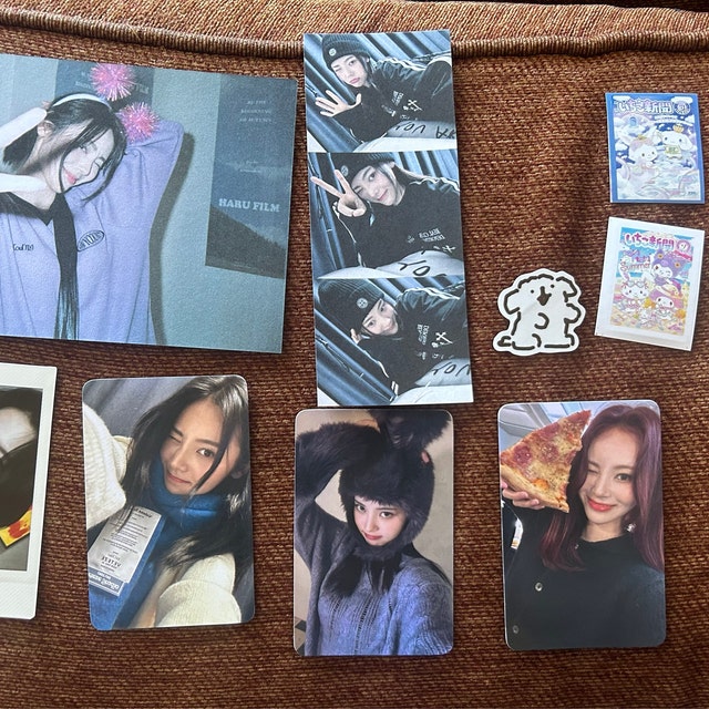 loona イダレソニョ スローガン グッズ tradeplace_poster080loona