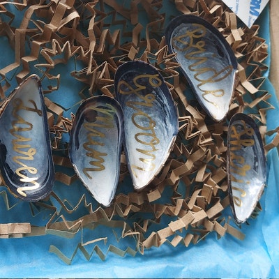 Mussel Shell Place Names in Modern Calligraphy - Etsy