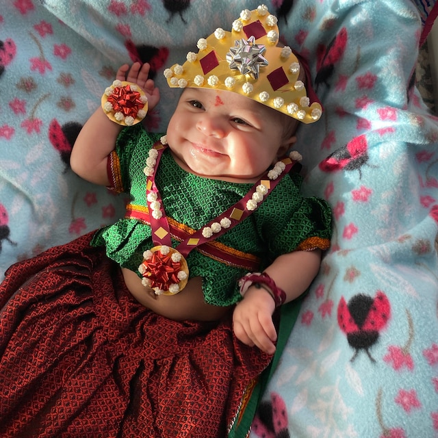 Marathi dress for baby girl 2025