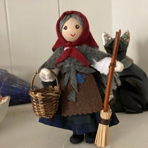 La Befana Doll – Wildflower Toys ™