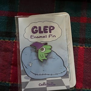 Gillian added a photo of their purchase