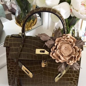 Isabelle added a photo of their purchase