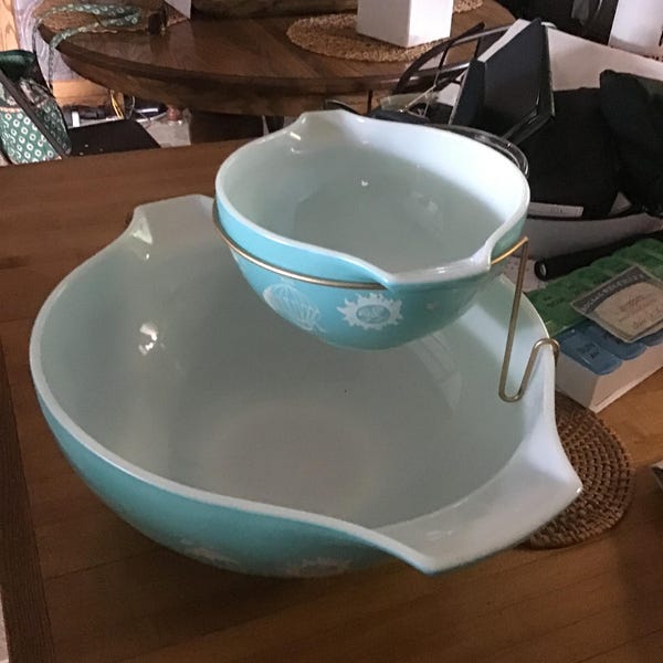 Pyrex Reproductions Vintage Pyrex Reproduction Bracket - for Cinderella Bowls - 441 & 444 ...