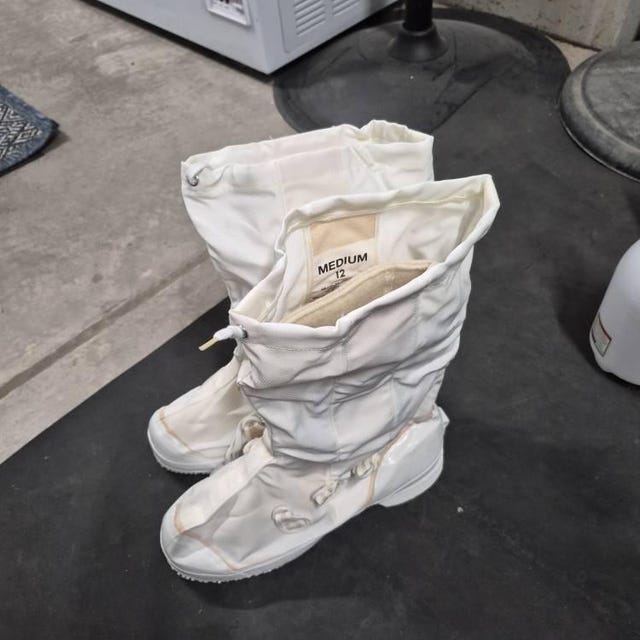 Canadian Military Vintage White ACTON® Mukluk Over Boots W/liner