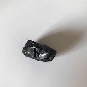Raw Black Tourmaline Stone (.5&quot; - 1&quot;) - black tourmaline crystal - black tourmaline raw - raw black tourmaline - Black tourmaline cluster photo