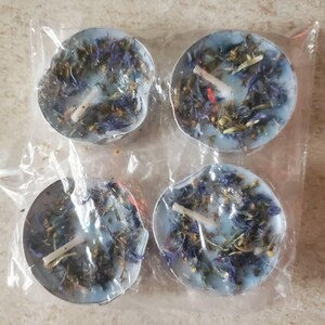 Raistlynn added a photo of their purchase
