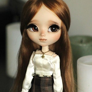 Sarah added a photo of their purchase