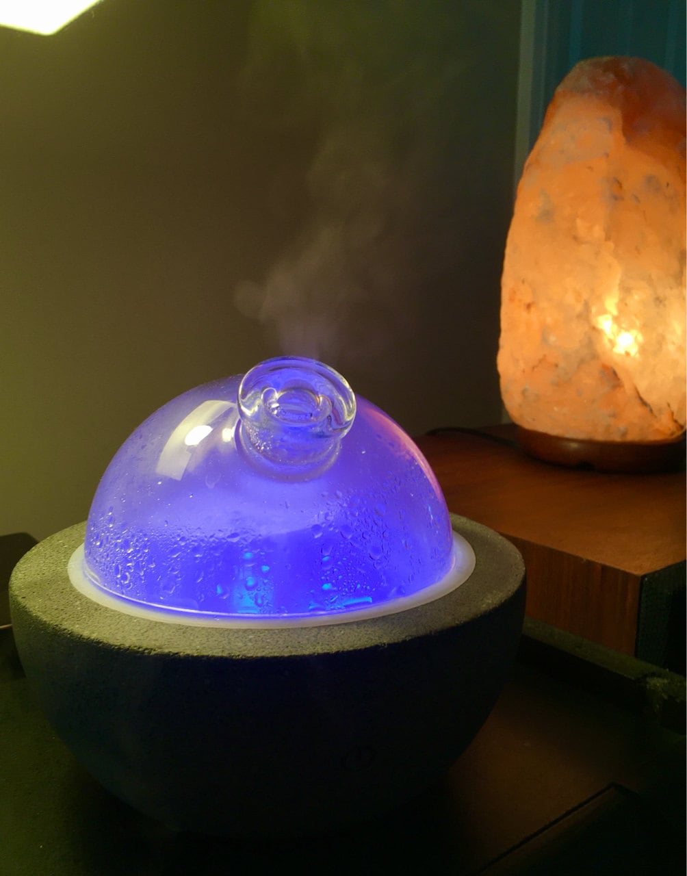 Black Ash Luna | Glass Dome & Speckled Concrete Diffuser | Essential Oil Diffuser