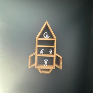 DECHOUS Rocket Shape Shelf Rack For Room Delicate Housewarming Adornment Stylish Display For Parties And Gatherings Unique Rocket Shelf