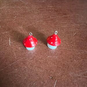 Lilla added a photo of their purchase
