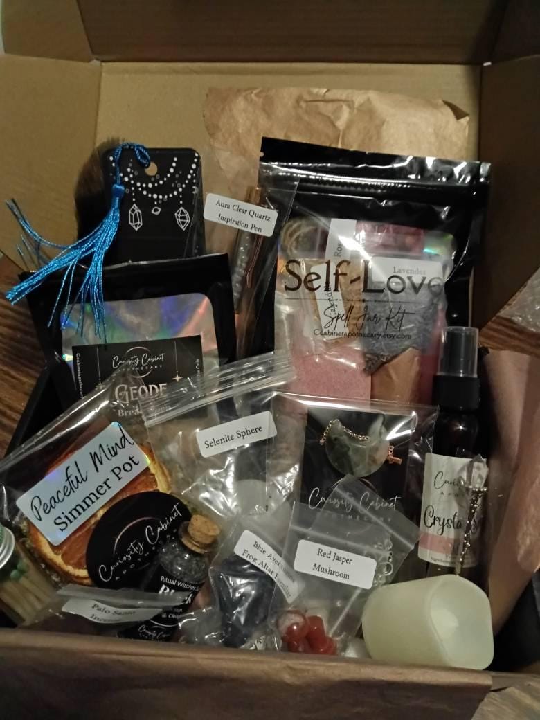 Large Witchcraft Mystery Box Gift Set - Surprise Witchcraft DIY Occult - Blind Date with a Witch - Witchy Gifts - Boo Basket