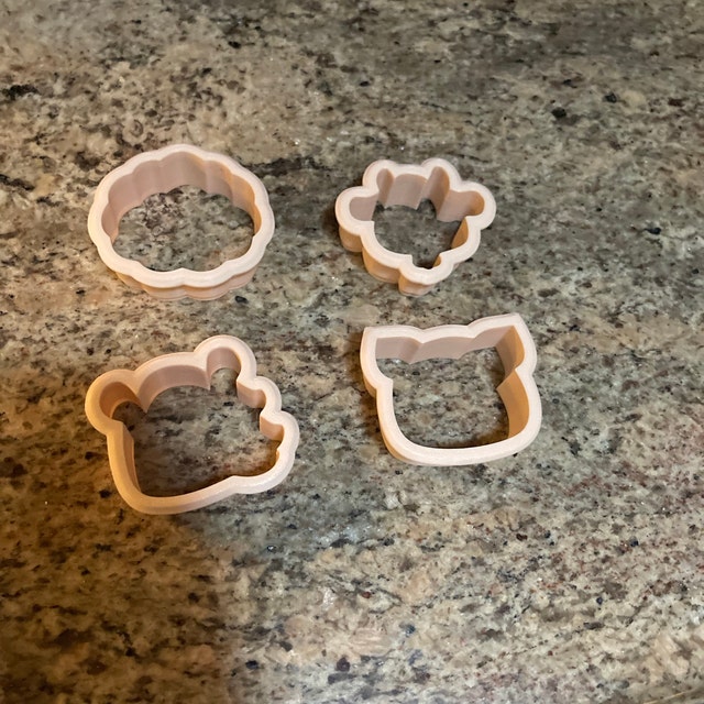 11 Piece Farm Animal Cookie Cutter Set - Barn, Tractor, Horse, Pig, Co – Jameson Cookie Company