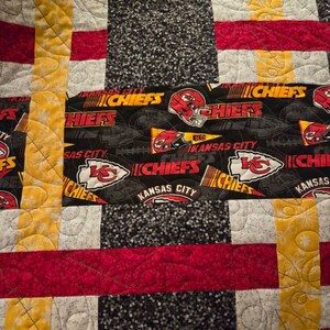 Football Longarm Quilting Digital Pantograph Used in E2E (edge to Edge ...