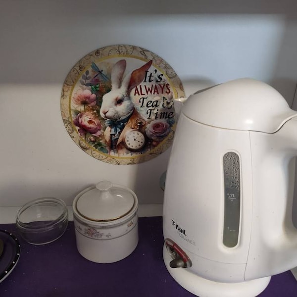 Alice N Wonderland, Mad Tea Party Decor, March Rabbit Alice in ...
