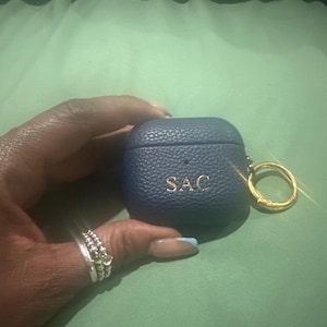 Shernelle added a photo of their purchase