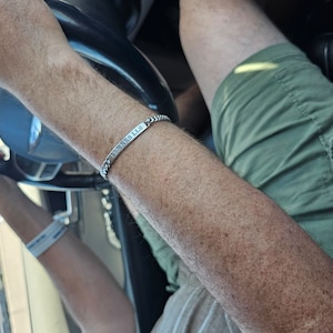 Lindsay hat ein Foto des gekauften Artikels hinzugefügt