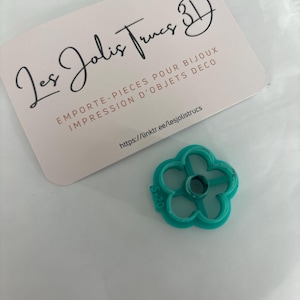Victoire added a photo of their purchase