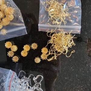 50 Pcs Raw Brass Coin Drop 15mm Flat Coin Charm Raw Brass