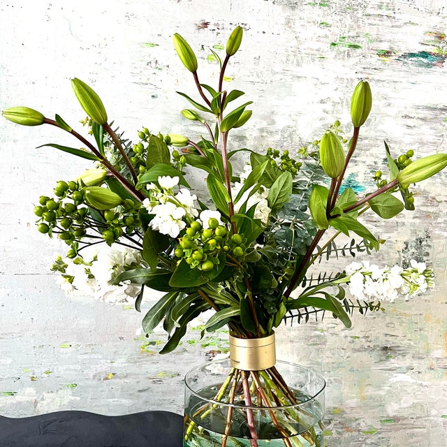 It's never been easier to create beautiful bouquets! Hanataba the worl