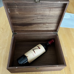 Zoila added a photo of their purchase