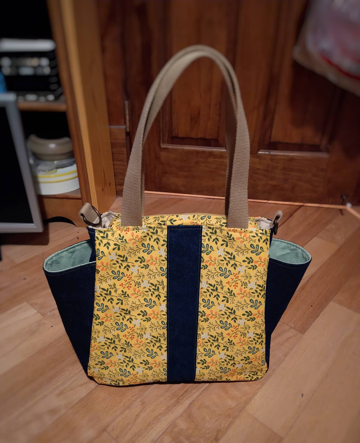 iThinksew - Patterns and More - Noel Bag PDF Pattern