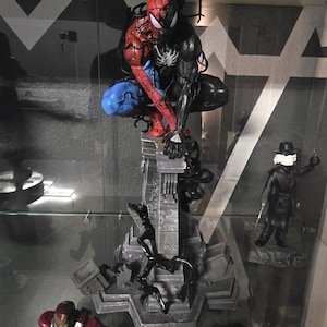 Venom X Spiderman Action Figure With Light, 38 Cm / 15 Inch