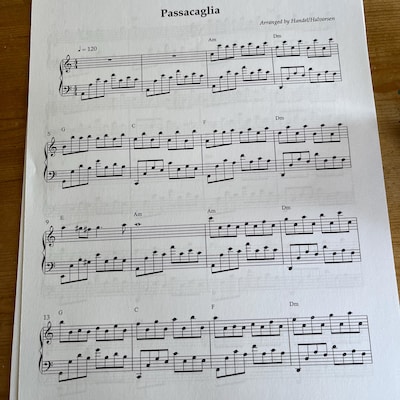 Easy piano sheet music cover for Yankee Doodle with a beginner-friendly approach